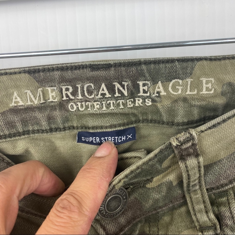 American Eagle Outfitters Camo Jegging Size 6 - Picture 5 of 10